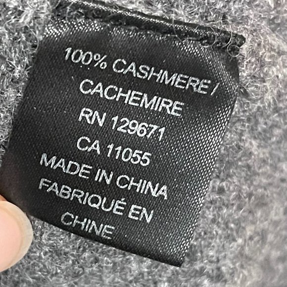 360 Cashmere | Jessica Sweater in Gray - Picture 6 of 6